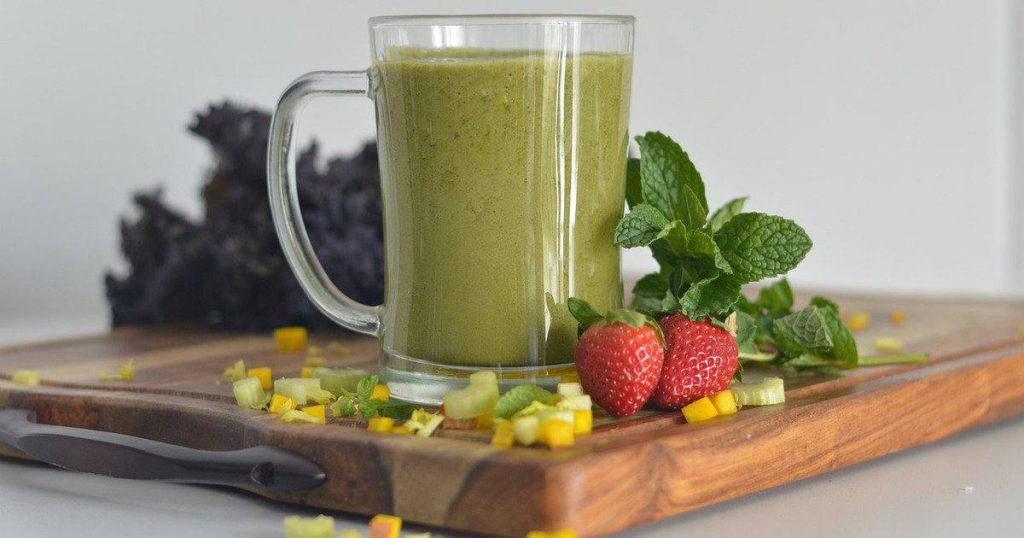 Zasady dotyczące porannego smoothie — jak sprawić, by napój był bardziej zdrowy